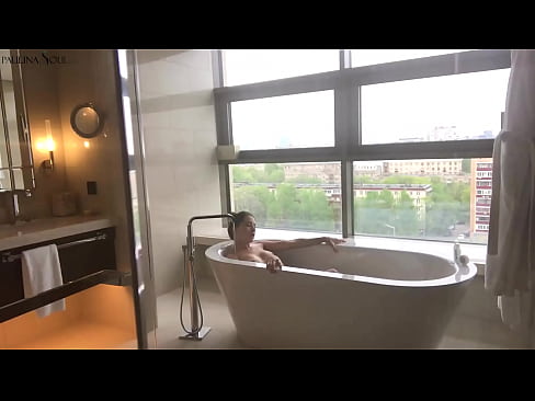 ❤️ Milzīgs skaistule kaislīgi trīc no viņas pussy vannas istabā Duršanās video pie lv.kiss-x-max.ru